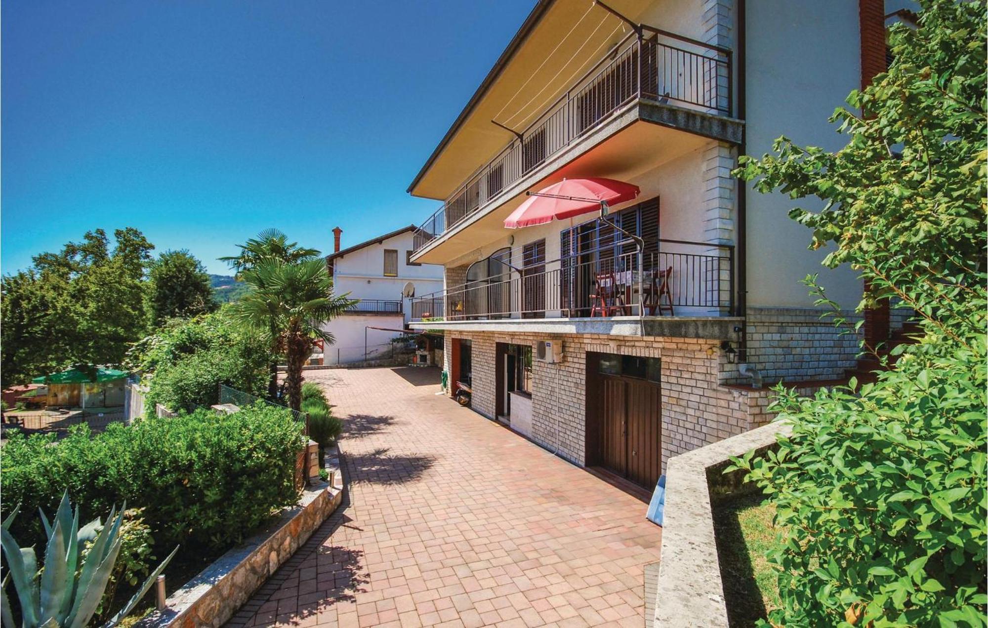 Beautiful Apartment In Lovran With Wifi Esterno foto
